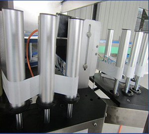 Full Automatic Hot Melt Glue Labeling Machine with Adjustable speed
