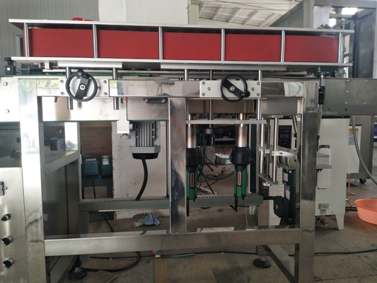 High Speed Stainless Steel Sleeve Labeling Machine with Multilingual Working Panle