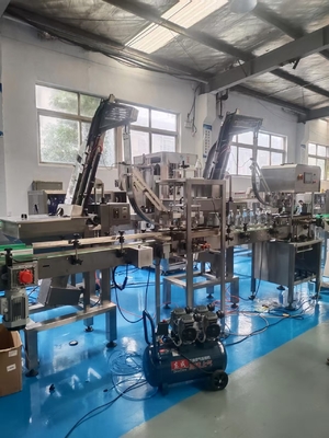 Automatic Cap Feeding Machine and Cap Screwing Machine